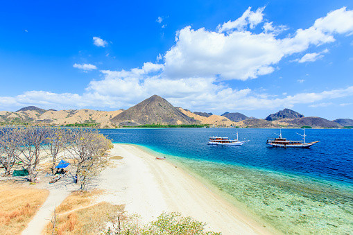 16565600481907642201-labuan-bajo